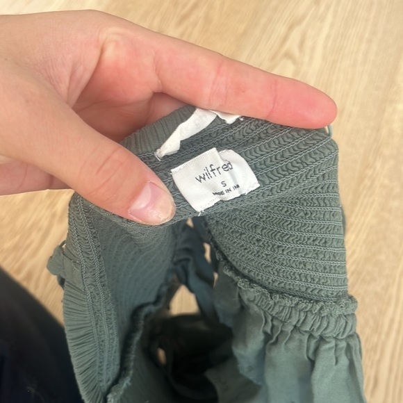 Wilfred Dareau Tank Top *Olive Green Colour - Picture 2 of 2